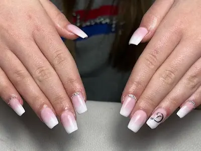 Salón de Belleza Nuria Robles — Peluquería en Calasparra