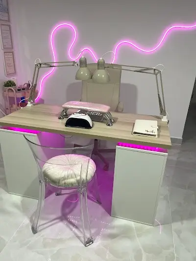 Nails by Paula — Peluquería en Torre Pacheco