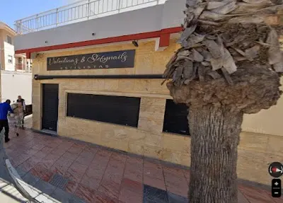 PELUQUERIA VALENTINA — Peluquería en Los Alcázares