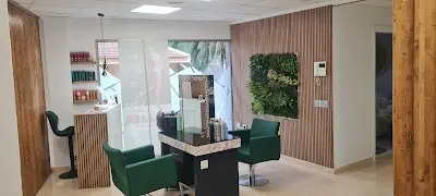 Paloma Lady Jeane Peluquería y Estética Avanzada — Peluquería en Pilar de la Horadada