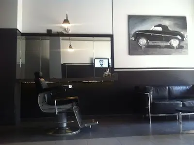 Pedro De La Cuadra Barbería — Barbería en Cobatillas