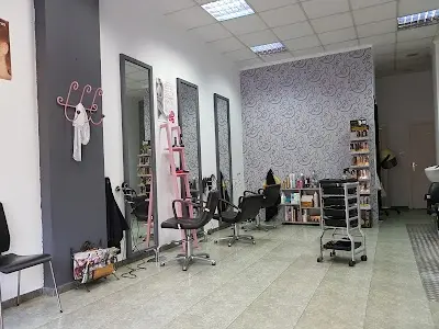 Maylen Peluquería y estética Torrevieja — Peluquería en Torrevieja