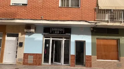 Peluquería KH — Peluquería en El Algar