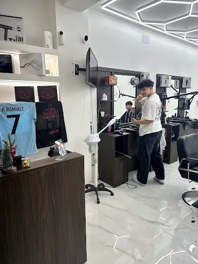 BARBERÍA DRADEB — Barbería en Cartagena