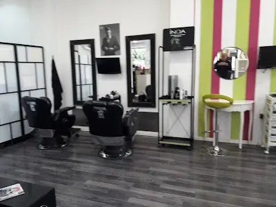 Hello Francis — Peluquería en Murcia