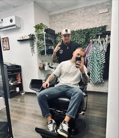 Waldo Chávez Barber — Peluquería en Hellín