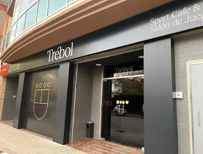 Trébol 30 Caravaca — Peluquería en Caravaca de la Cruz