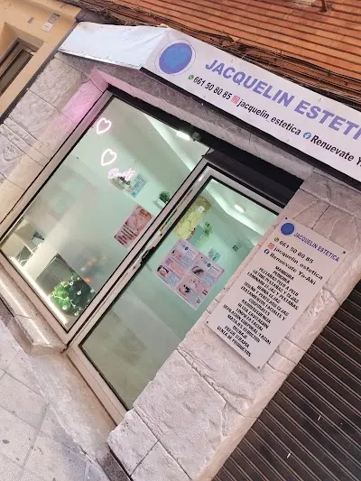 JACQUELIN ESTETICA — Peluquería en Murcia