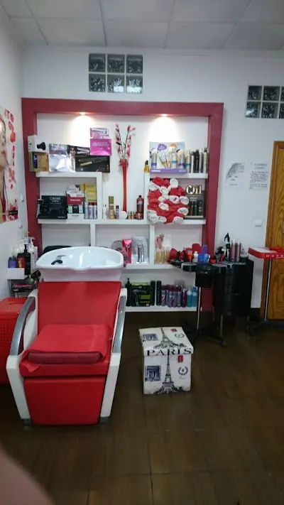 Peluquera Noelia Aracil — Peluquería en Rojales