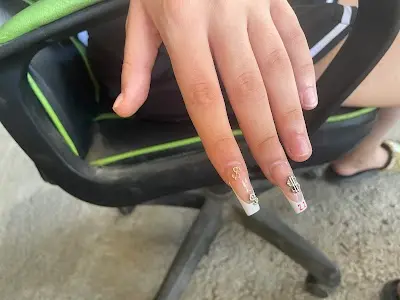 Ana Martínez Nails Studio — Peluquería en Benijófar