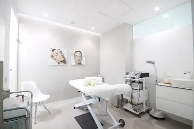 Salón De Belleza Sonli — Peluquería en Las Torres de Cotillas