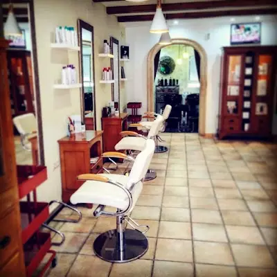 Shen Peluquería y Belleza Torrevieja — Peluquería en Torrevieja