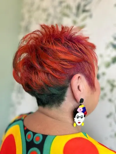 Pure Essence by Fátima — Peluquería en Pinoso