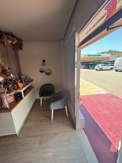 Amparo Borrás Peluquería — Peluquería en Murcia