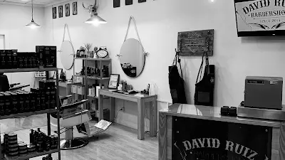 David Ruiz Barbershop — Peluquería en Hellín