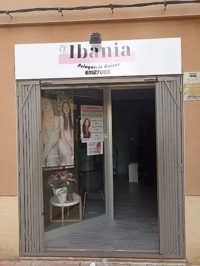 Ibania Estilistas — Peluquería en Murcia