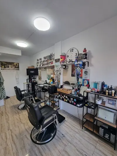 Matthew's Barbershop — Barbería en Benijófar