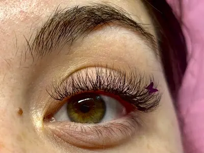 Paolashesartist — Peluquería en La Murada