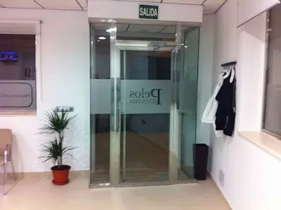 Pelos — Peluquería en Albox