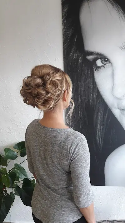 Yuly Unisex — Barbería en Cartagena