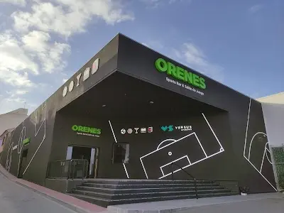 Orenes Sports Bar & Salón de Juego — Peluquería en Alhama de Murcia