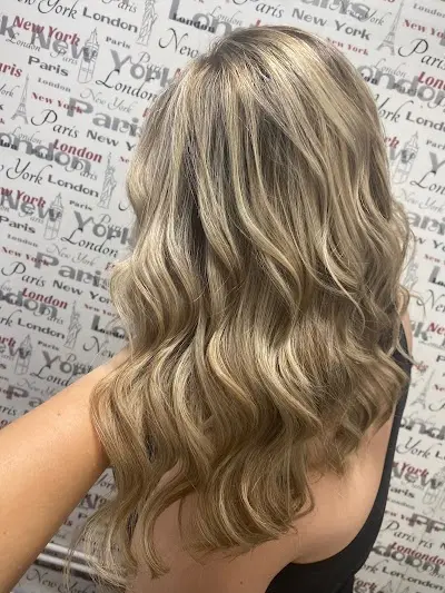 Vanestyles pelukería — Peluquería en Crevillent