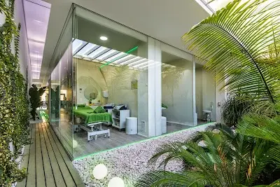 monalisa clinicas — Peluquería en Sangonera la Verde