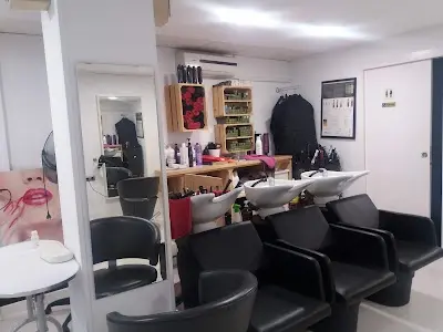 Fernandez Rabal Estilistas — Peluquería en Murcia