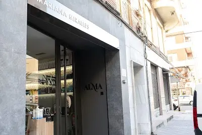 Alma Peluquería Energética — Peluquería en Elx