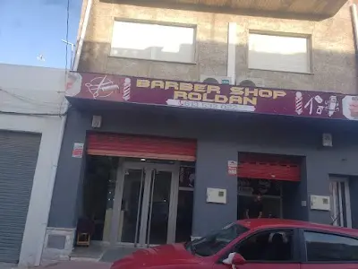 Barber Shop Roldán — Peluquería en Roldán