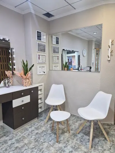 Centro de Estética Clemen Bedmar — Peluquería en Castalla