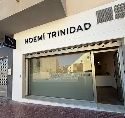 Noemí Trinidad — Peluquería en Albox
