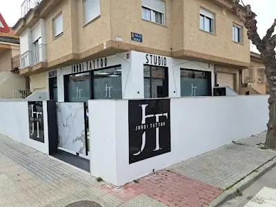 Mofa Barber Shop — Barbería en Murcia