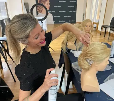 Ana Ubeda Estilista — Peluquería en Elx