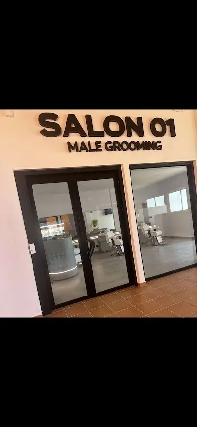 Salon 01 Male Grooming — Barbería en La Zenia