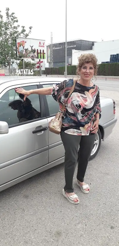 Joakiw Asesores De Imagen — Peluquería en Santomera