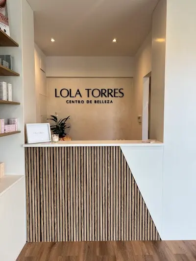 Lola Torres Centro de Belleza — Peluquería en El Palmar