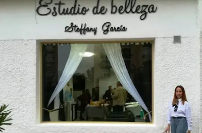 ESTUDIO DE BELLEZA STEFFANY GARCÍA — Peluquería en Dehesa de Campoamor