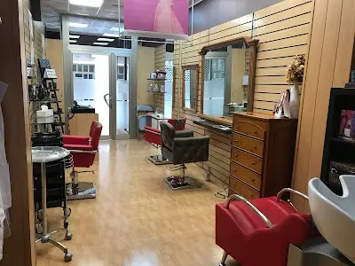 Centro de Belleza Mari Carmen López — Peluquería en Albatera