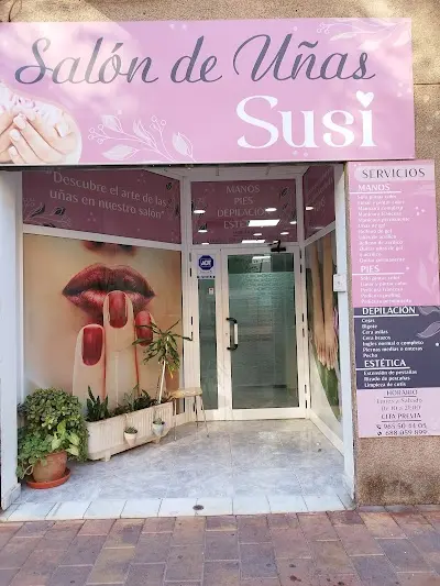 Salón de uñas Susi — Peluquería en Orihuela