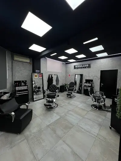 God Bless Studio — Peluquería en Yecla