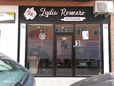 Lydia Roncero Estilistas — Peluquería en Hellín