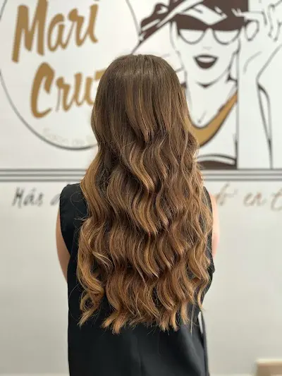 Peluqueria Salón de Belleza Mari Cruz — Peluquería en Molina de Segura