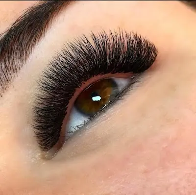 Salón de pestañas y uñas- Inna — Peluquería en Algezares