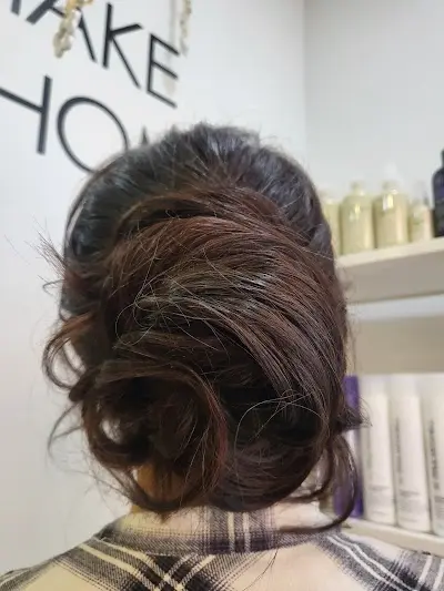 Enigma — Peluquería en Caravaca de la Cruz