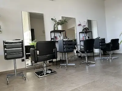 La Perla Beauty Salon — Peluquería en Orihuela
