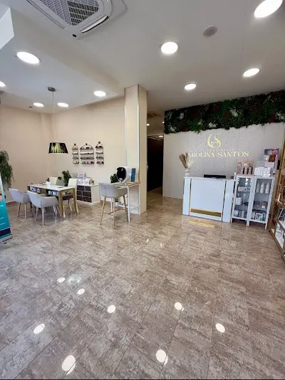 CAROLINA SANTOS ESTÉTICA AVANZADA — Peluquería en San Javier