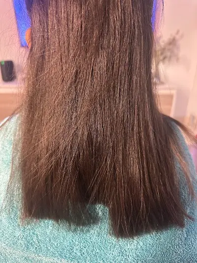 Lina Peluqueras — Peluquería en Santiago de la Ribera