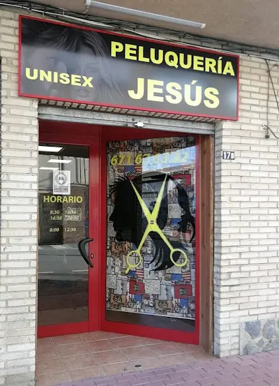 Peluquería Jesús — Peluquería en Puente Tocinos