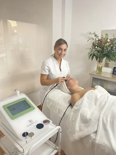 Salón de Belleza Le’Soleil — Peluquería en Sangonera la Verde